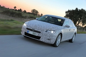 Škoda Superb 2015