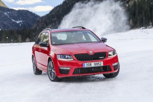 000_Skoda_4x4_Winter_Discovery_2016